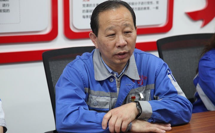 爭做社區(qū)“好幫手”、群眾“貼心人”